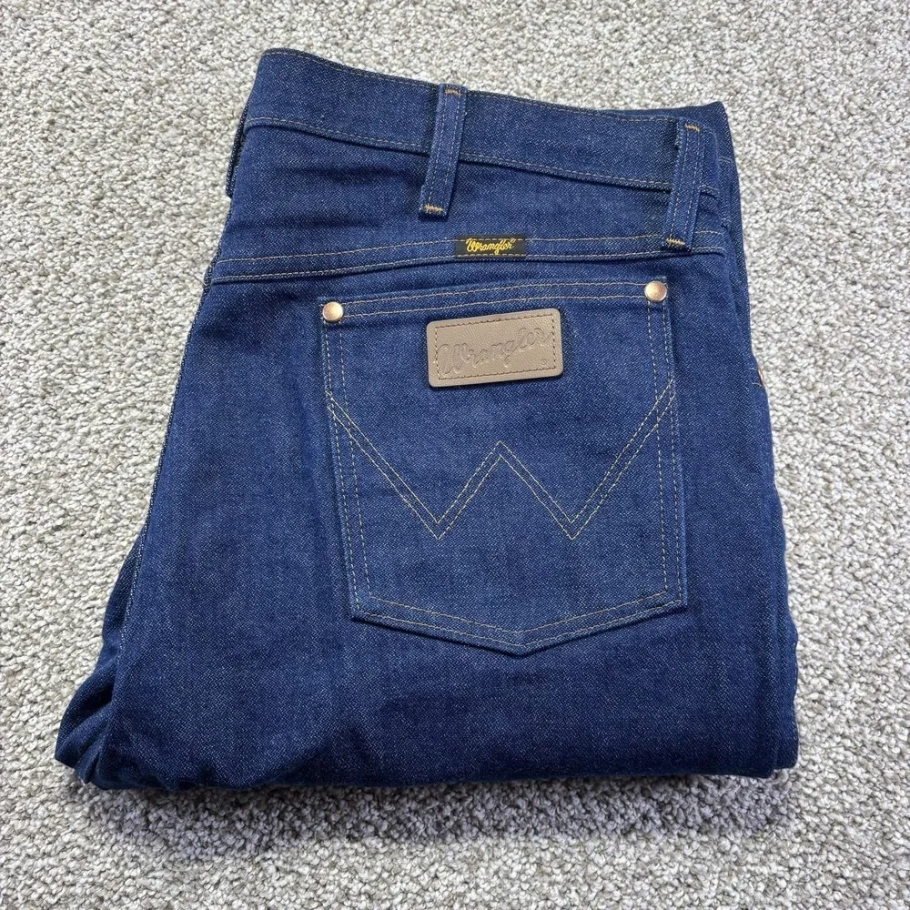 Wrangler Cowboy Cut 13MWZ Jeans Mens 38x31 Blue Dark Wash Classic Bootcut Denim